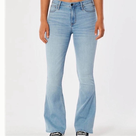 Hollister Hi-Rise Flare Jeans size 26 - Picture 5 of 5